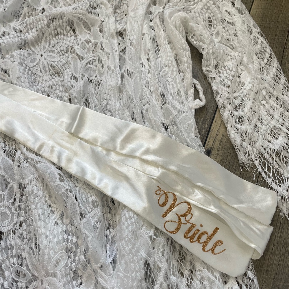 Boho Bridal Lace Robe Size Small
